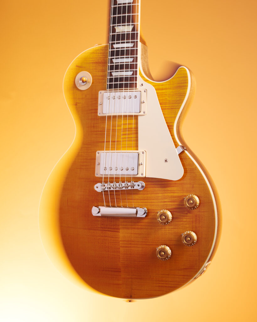 Les Paul Standard 50s Figured Top (Honey Amber) from the gibson custom color series.